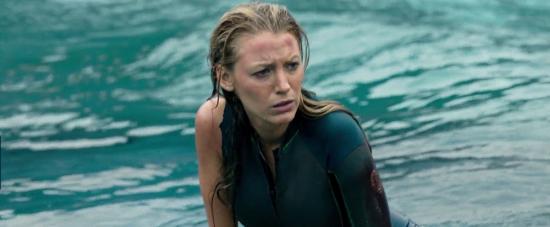 theshallows-blakelively-03803.jpg