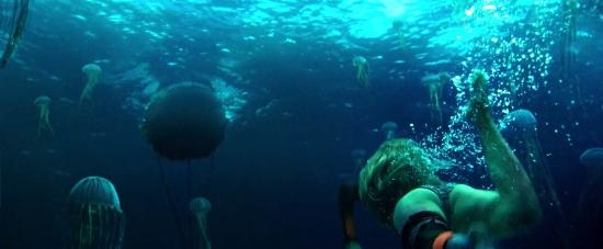 theshallows-blakelively-03920.jpg