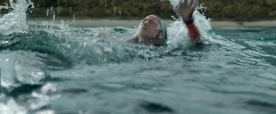 theshallows-blakelively-03921.jpg