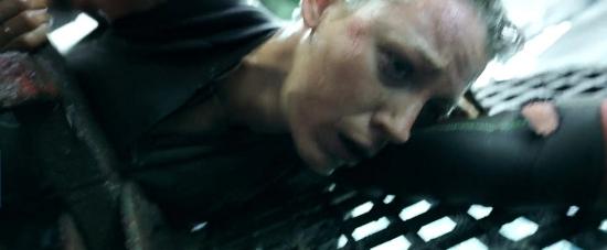 theshallows-blakelively-03980.jpg