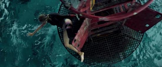 theshallows-blakelively-04094.jpg