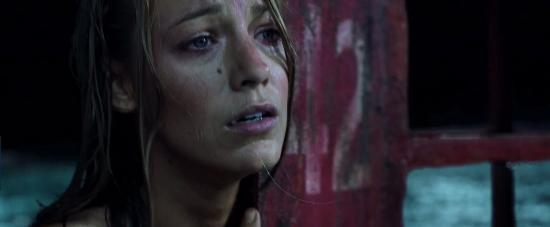 theshallows-blakelively-04188.jpg