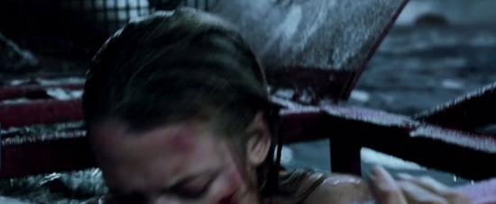 theshallows-blakelively-04428.jpg