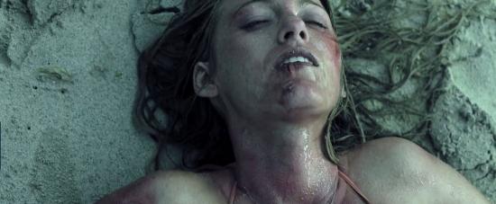theshallows-blakelively-04651.jpg