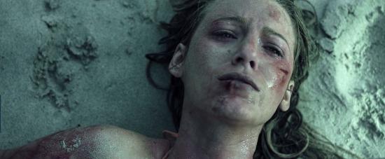 theshallows-blakelively-04763.jpg