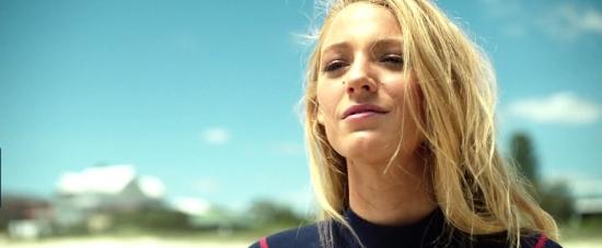 theshallows-blakelively-04806.jpg