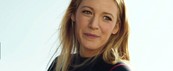 theshallows-blakelively-04828.jpg