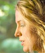 theshallows-blakelively-00142.jpg