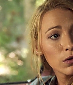 theshallows-blakelively-00189.jpg
