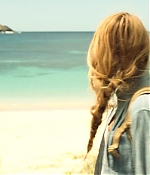 theshallows-blakelively-00378.jpg