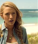 theshallows-blakelively-00395.jpg