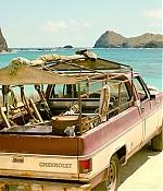 theshallows-blakelively-00401.jpg