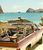 theshallows-blakelively-00404.jpg