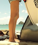 theshallows-blakelively-00427.jpg