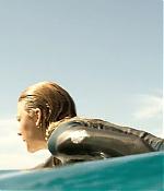 theshallows-blakelively-00555.jpg
