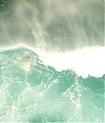 theshallows-blakelively-00564.jpg