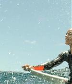 theshallows-blakelively-00574.jpg