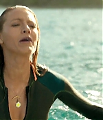 theshallows-blakelively-00651.jpg