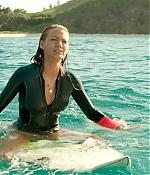theshallows-blakelively-00662.jpg