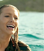 theshallows-blakelively-00674.jpg