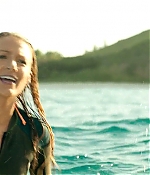 theshallows-blakelively-00686.jpg