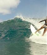 theshallows-blakelively-00741.jpg