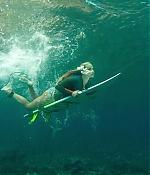 theshallows-blakelively-00761.jpg