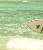 theshallows-blakelively-00842.jpg