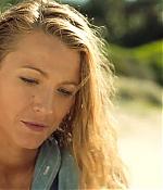 theshallows-blakelively-00876.jpg