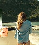 theshallows-blakelively-00960.jpg