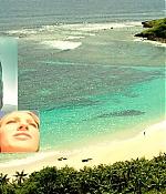 theshallows-blakelively-00969.jpg