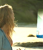 theshallows-blakelively-00991.jpg