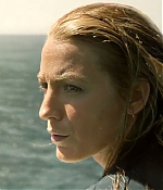 theshallows-blakelively-01117.jpg