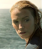 theshallows-blakelively-01119.jpg