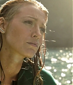 theshallows-blakelively-01131.jpg