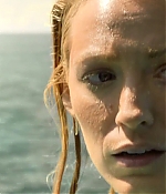 theshallows-blakelively-01142.jpg