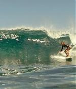 theshallows-blakelively-01314.jpg