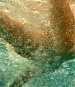 theshallows-blakelively-01404.jpg