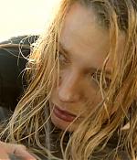 theshallows-blakelively-01558.jpg