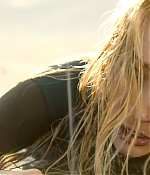theshallows-blakelively-01564.jpg