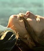 theshallows-blakelively-01717.jpg