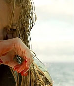 theshallows-blakelively-01935.jpg