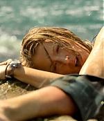 theshallows-blakelively-01975.jpg