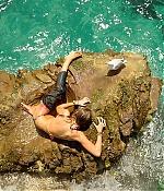 theshallows-blakelively-01976.jpg