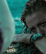 theshallows-blakelively-01995.jpg