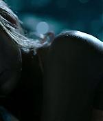 theshallows-blakelively-02024.jpg