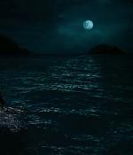 theshallows-blakelively-02028.jpg