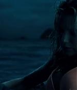 theshallows-blakelively-02055.jpg