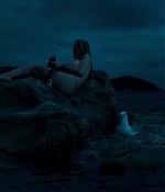 theshallows-blakelively-02125.jpg