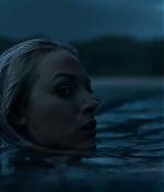 theshallows-blakelively-02408.jpg
